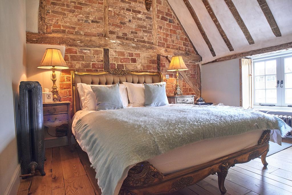 Bed and Breakfast The Broad Leys Эйлсбери Номер фото